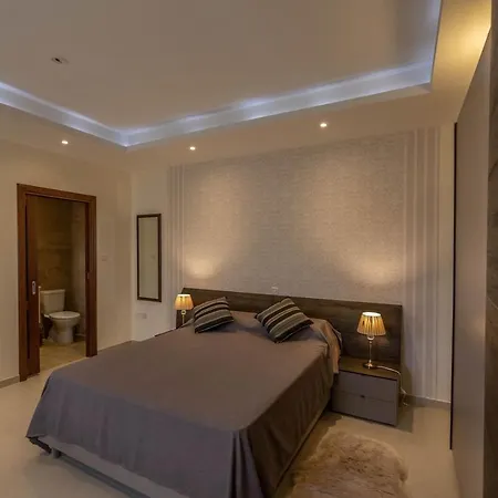 Stunning 3 Bedroom In Marsaskala - Enjoy! *