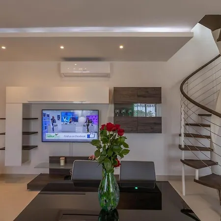 Stunning 3 Bedroom In Marsaskala - Enjoy! *