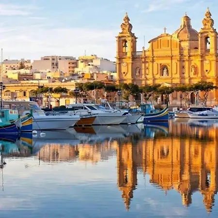 Stunning 3 Bedroom In Marsaskala - Enjoy! Apartamento Marsaskala